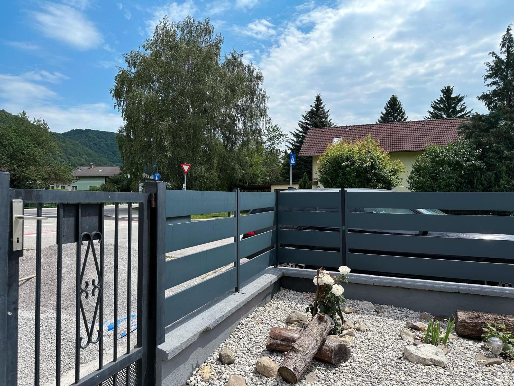 Up Resistances G Baden Exterior foto